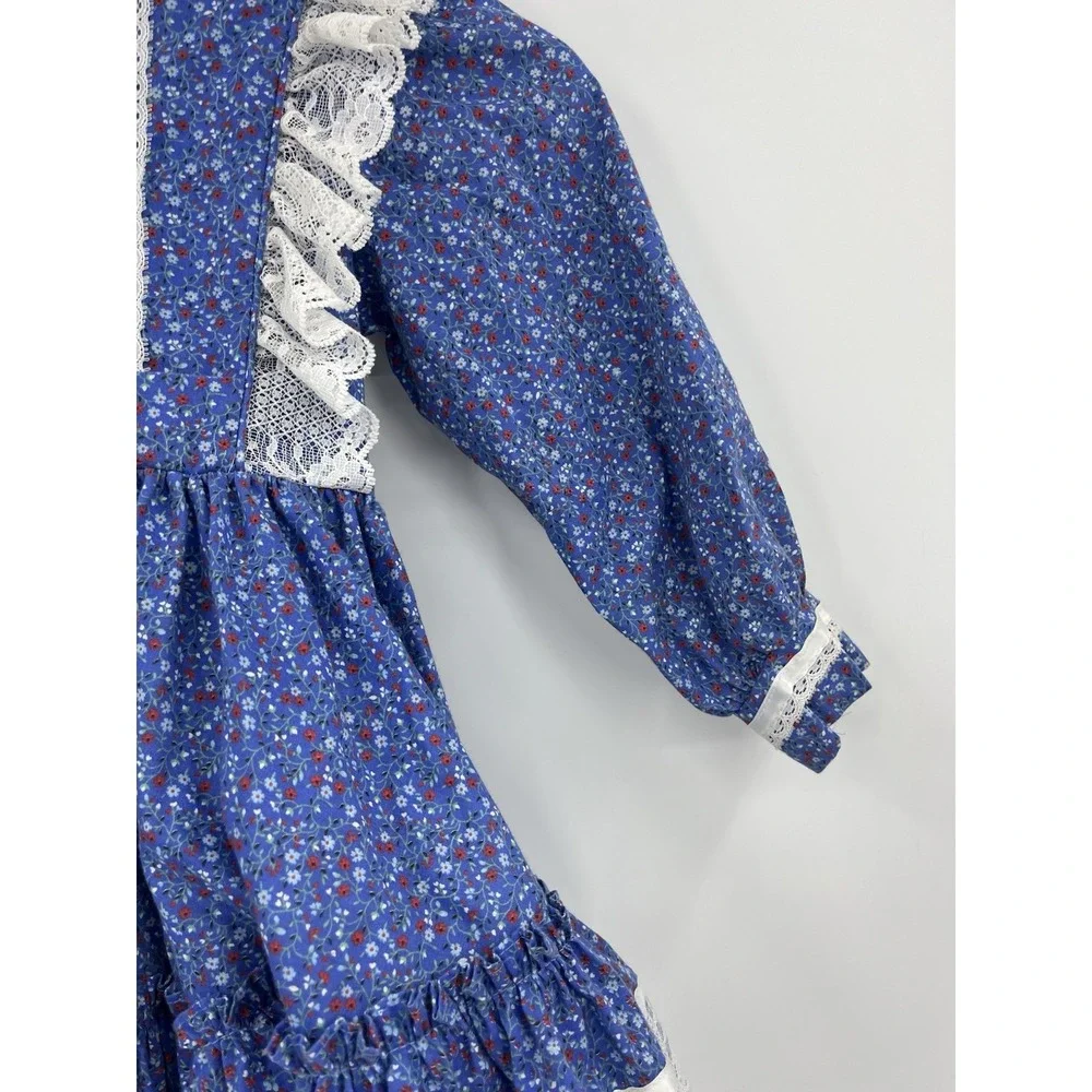 Vintage Mini World Girls Full Circle Floral and Lace Dress Size 4 Cottagecore